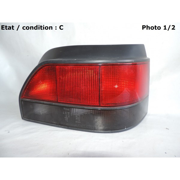 Feu arrière droit VALEO 2181D