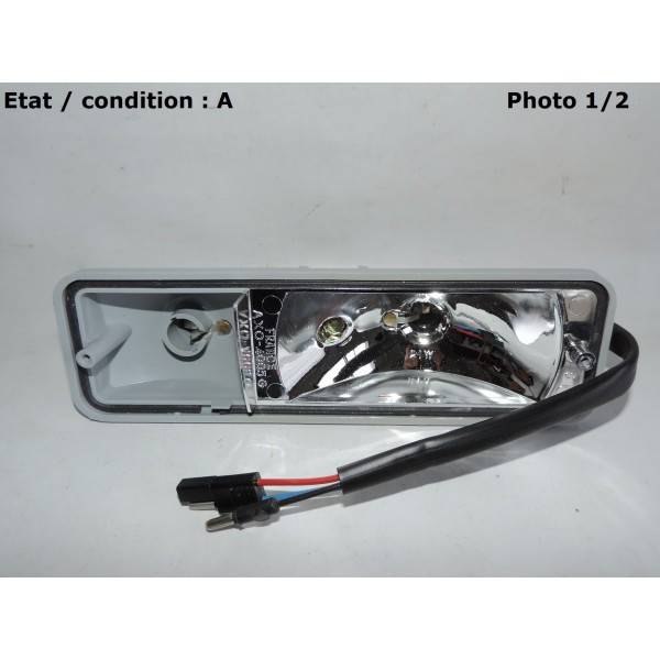 Left front light indicator bulb holder AXO 4003G