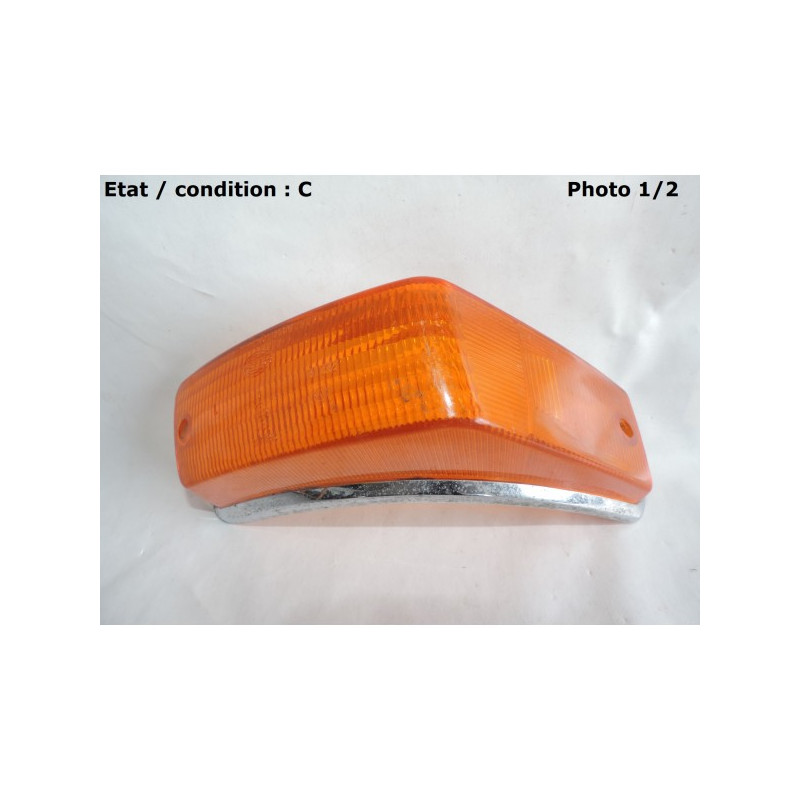 Cabochon feu clignotant gauche HELLA 22772R6