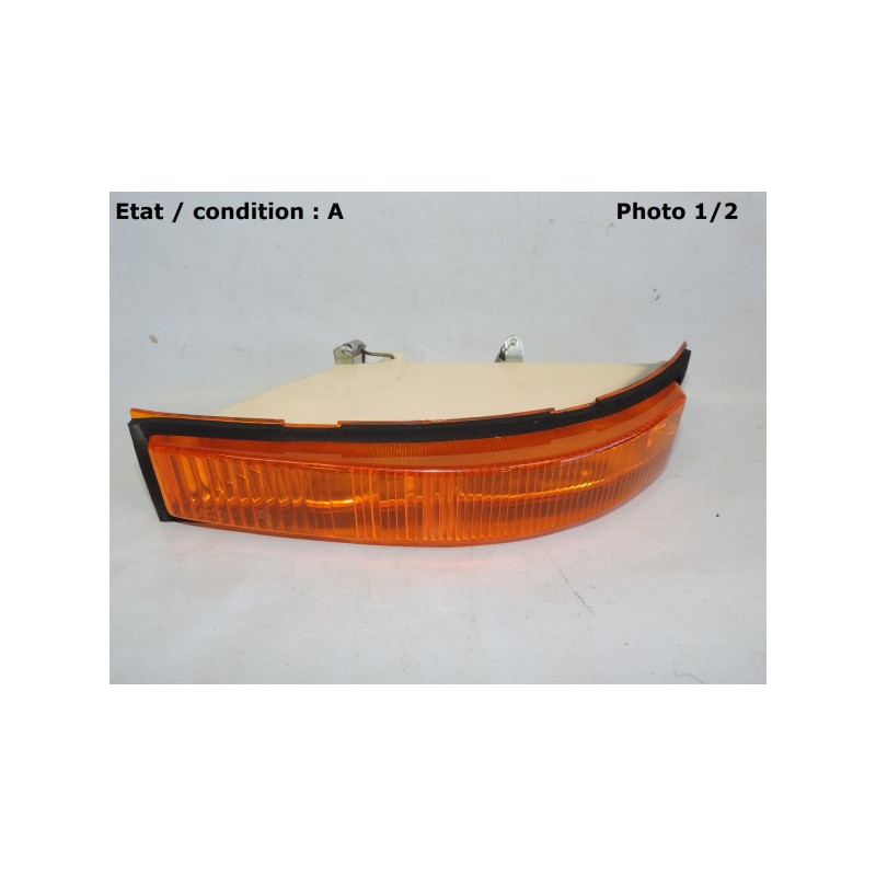 Left front light indicator AXO 1591
