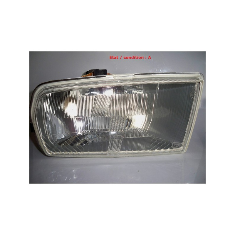 RENAULT R20 - Right headlight H4 CIBIE 480226
