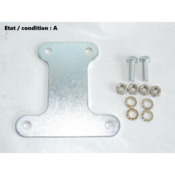 Patte de fixation feu de recul ou anti-brouillard SEV MARCHAL 260 ou 550