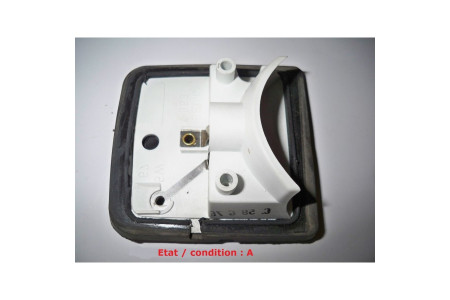RENAULT 4/5/6/12, PEUGEOT 504 - Left licence plate light bulb holder SEIMA 863