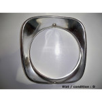 Left headlight surround (radiator grill)