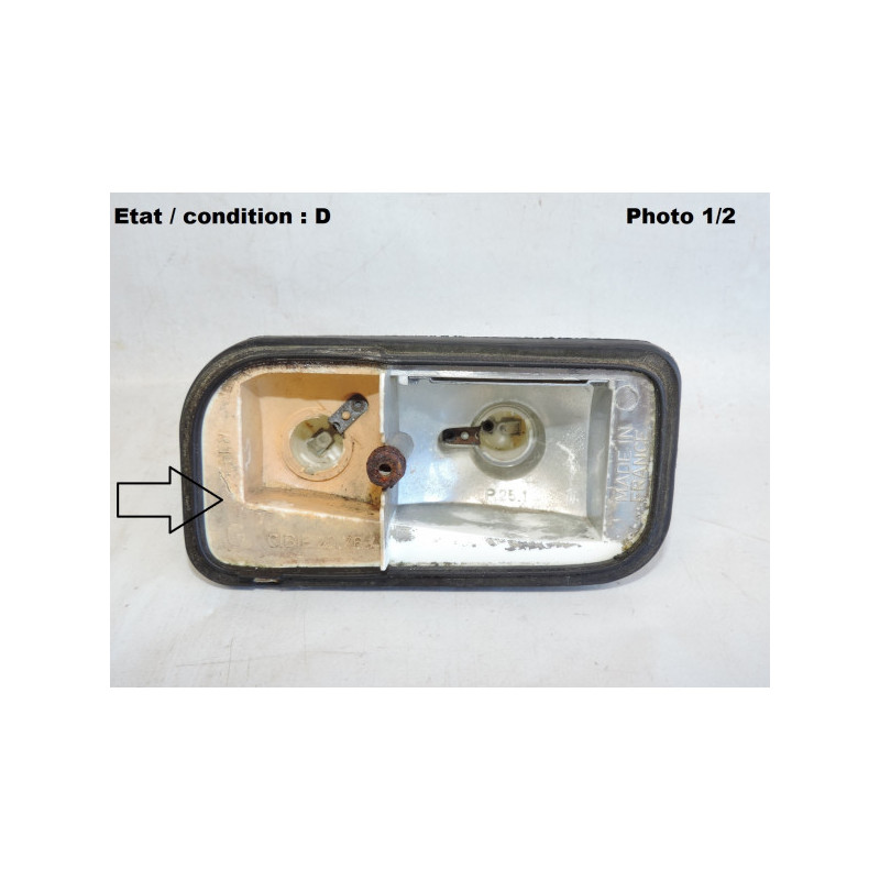Left front light indicator bulb holder CIBIE 2076A