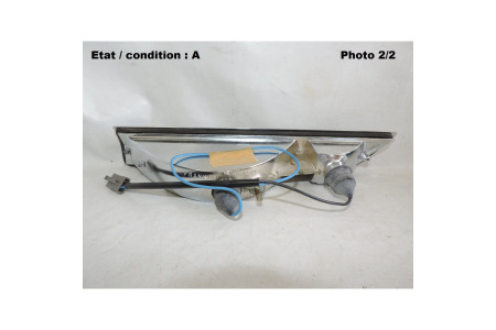 Platine feu clignotant veilleuse avant droit FRANKANI 450