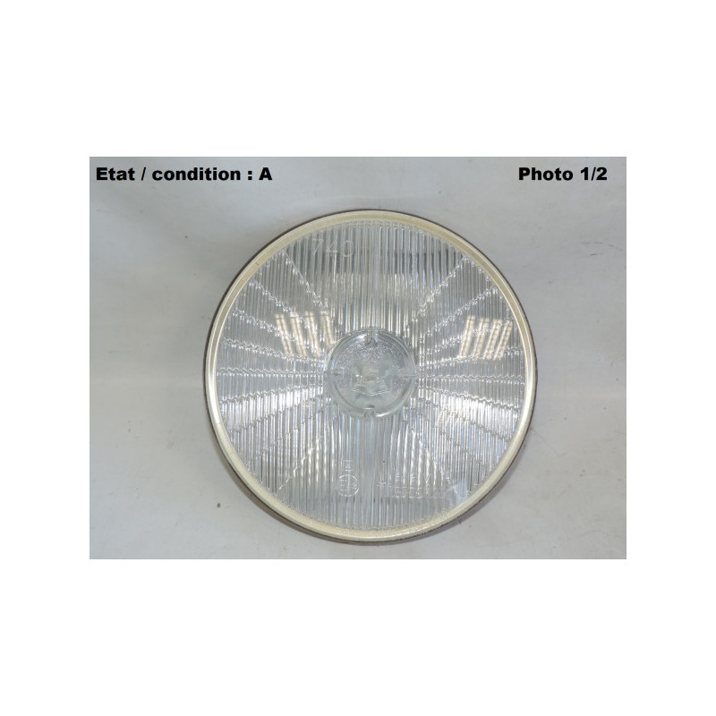 Phare antibrouillard SEV MARCHAL 740 (63110103)