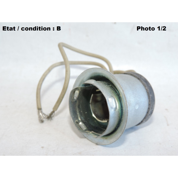 Porte-lampe feu arrière PK 3685