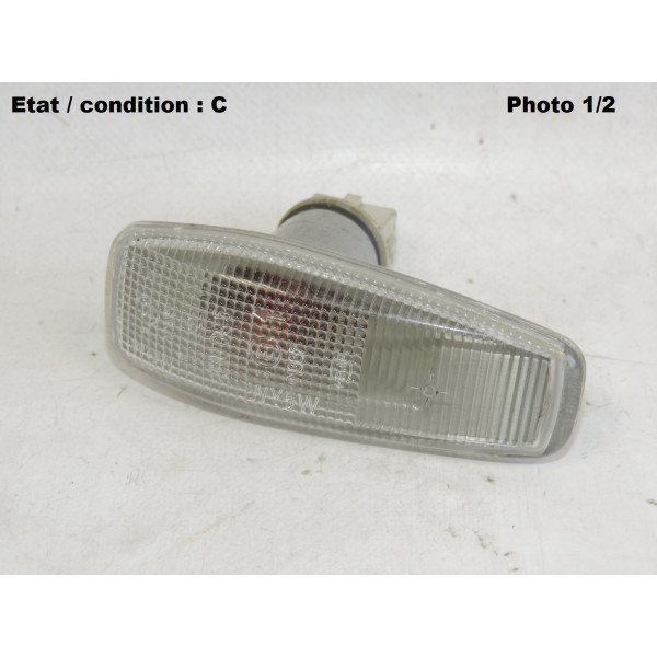 Wing indicator light THL 33070602