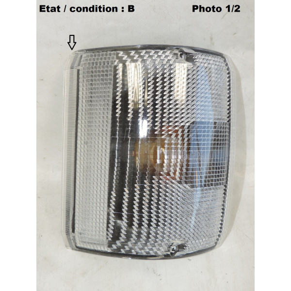 Feu clignotant droit CARELLO 9008