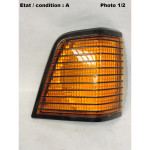 Feu clignotant avant droit HELLA 32774R6