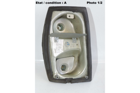 RENAULT R6 (-73) - Platine feu arrière gauche SEIMA 608G