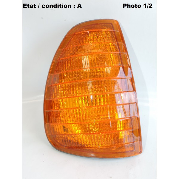 Feu clignotant droit HELLA 2BA 003110-02