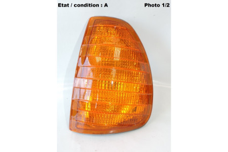 Feu clignotant gauche HELLA 2BA 003110-01