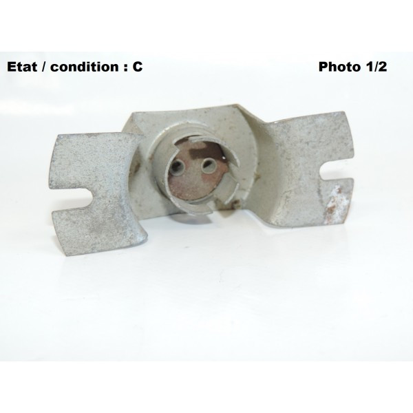 Front light bulb holder BAY15d QUILLERY 18117