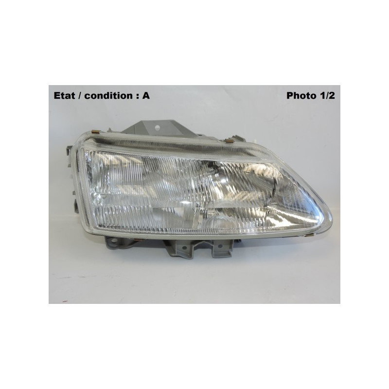 Phare droit H1 + H1 HELLA 1AG006560-16