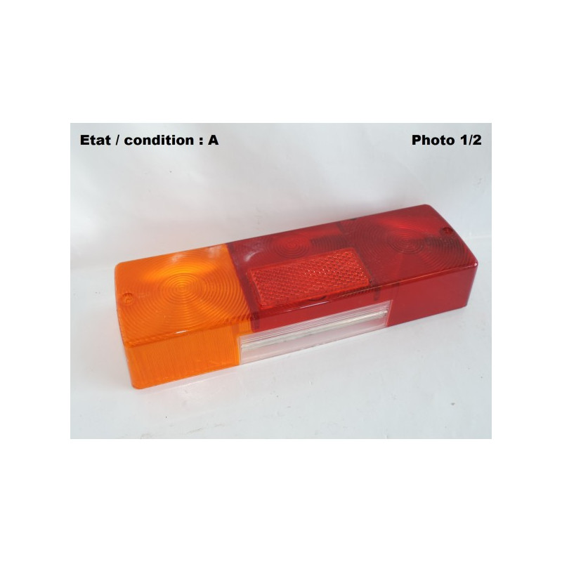 Left taillight lens VIGNAL LYON PLA 35.2KG