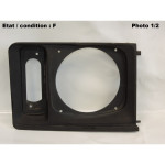 Enjoliveur phare droit calandre