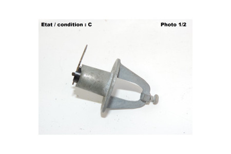 Porte-lampe feu position aile latéral SWF 6682562