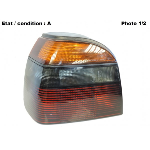 Feu arrière gauche HELLA 9EL139137-081