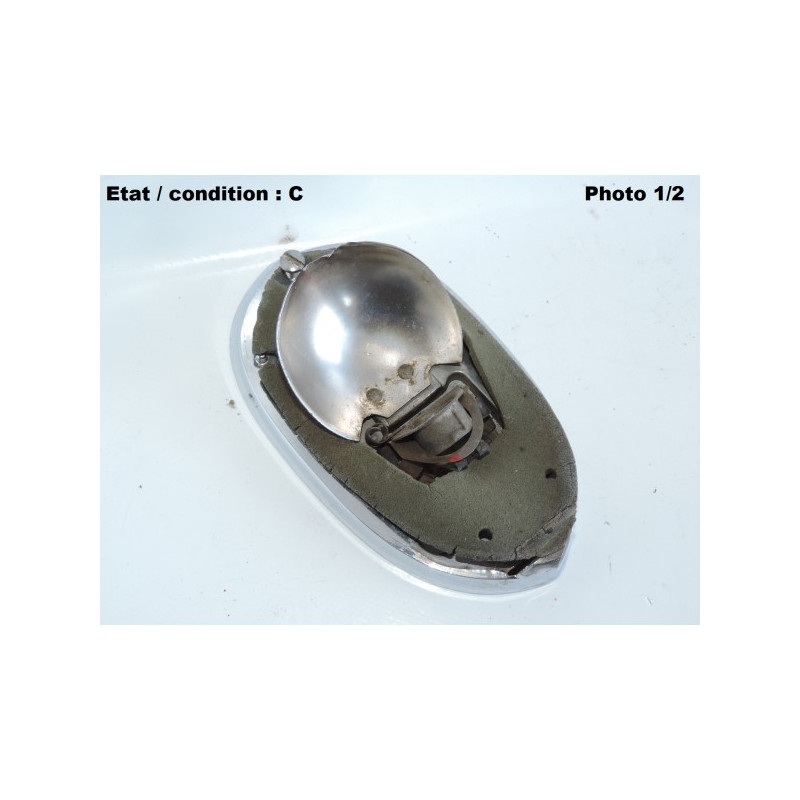 Red taillight bulb holder LUCAS L672