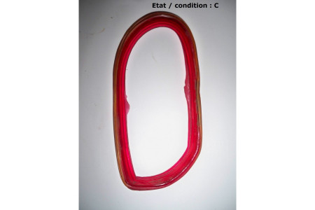 Rubber for right hand tail light lens