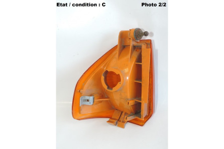 Feu clignotant avant gauche FORD 81AG13369AB