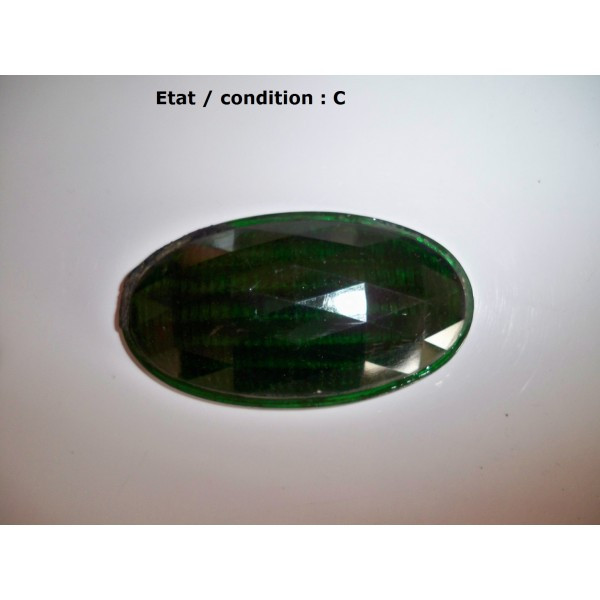 Cabochon feu vert à facettes de dépassement (verre)