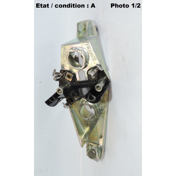 Left taillight bulb holder LMP 3674