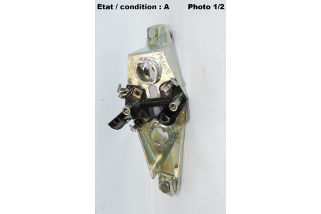 Left taillight bulb holder LMP 3674