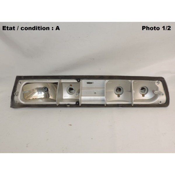 Platine feu arrière droit GELBON 120