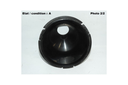 Plastic casing for headlight