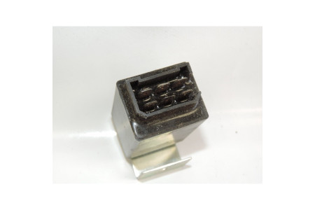 Flasher unit 12V 21W 2+1+1 (8) HELLA 4DN003438-18