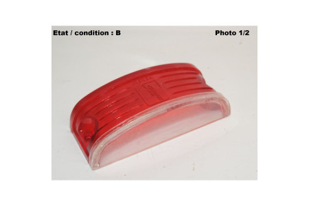ARA 219 - Cabochon feu arrière rouge + éclairage plaque immatriculation
