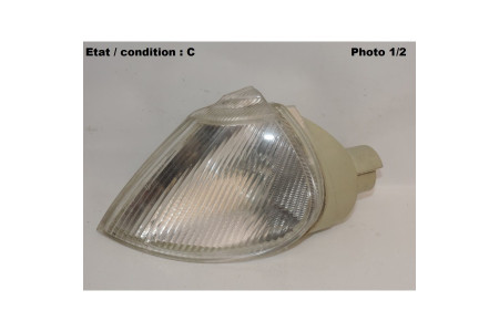 Feu clignotant avant gauche VALEO 67625930