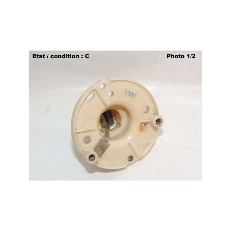 Front light indicator bulb holder PK LMP 6727