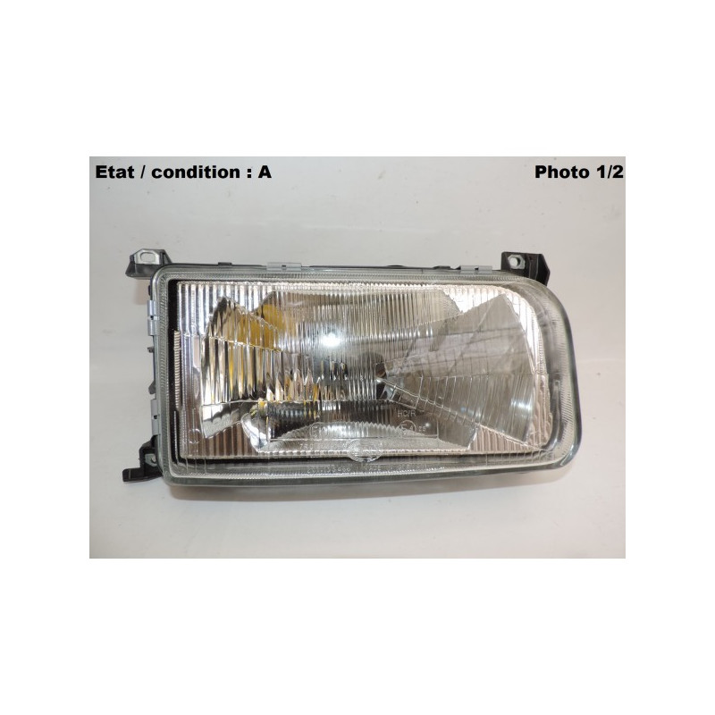 Phare droit H4 HELLA 1AH005454-301