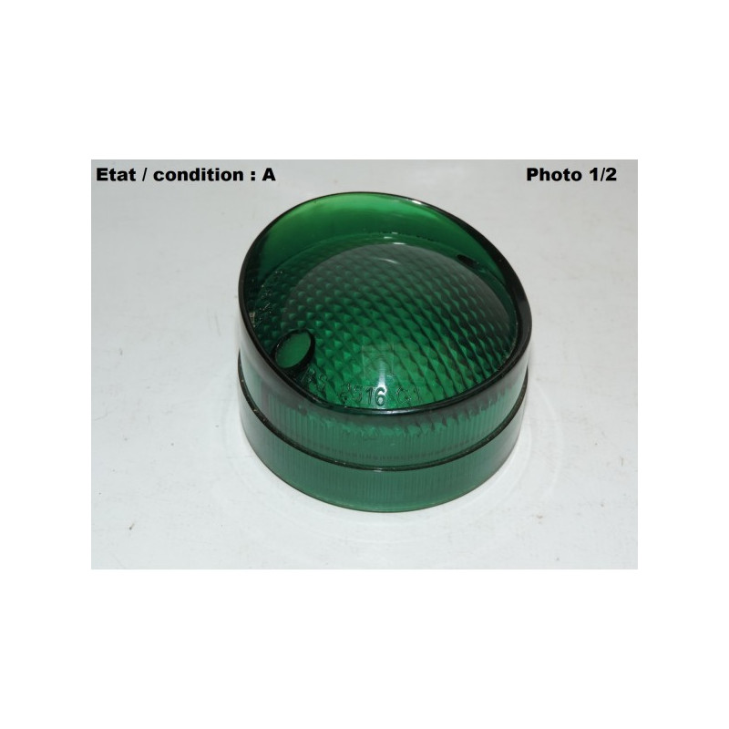 Cabochon feu dépassement vert PK 6740 (à casquette)