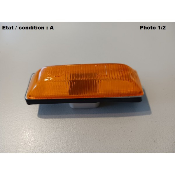 Feu répétiteur de clignotant PV P9311