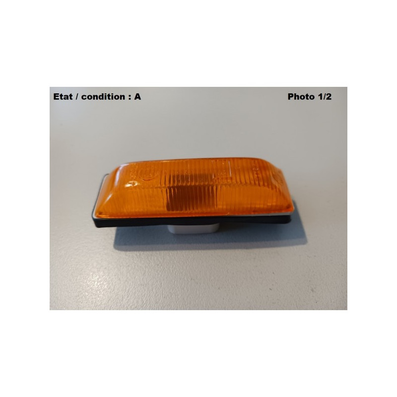 Feu répétiteur de clignotant PV P9311