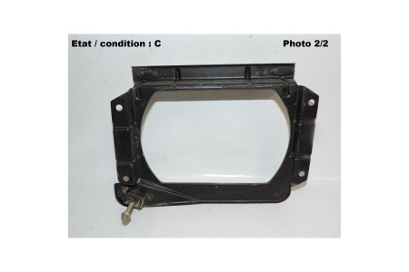 Right headlight holder