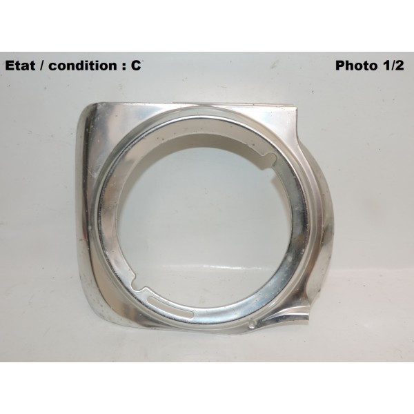 Enjoliveur phare droit calandre aluminium