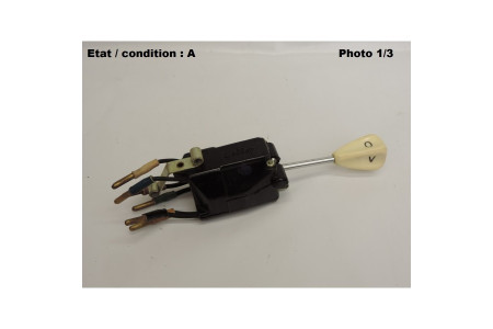 Commodo éclairage et avertisseur sonore Comec GELBON 21885