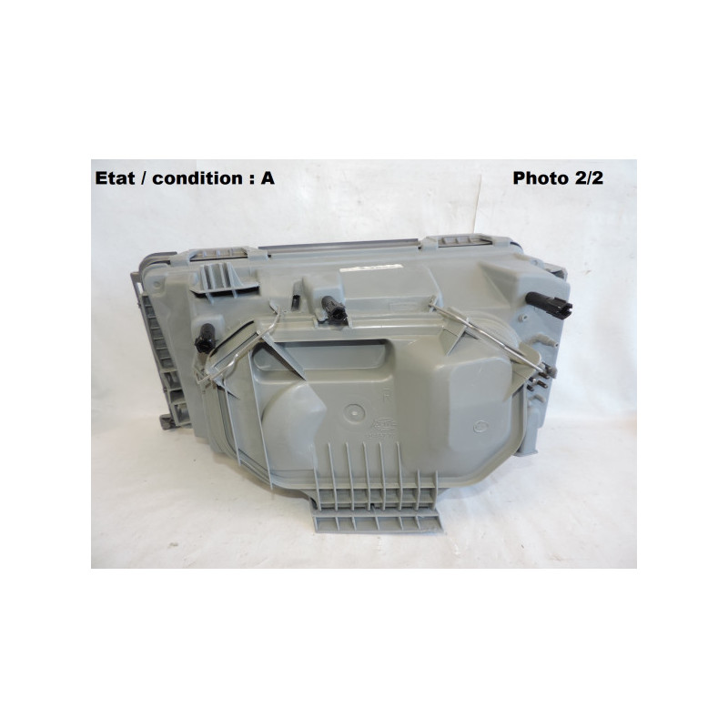 Right headlight H4 + H3 HELLA 1EJ004440-601