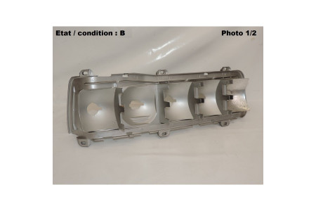Left taillight reflector SR