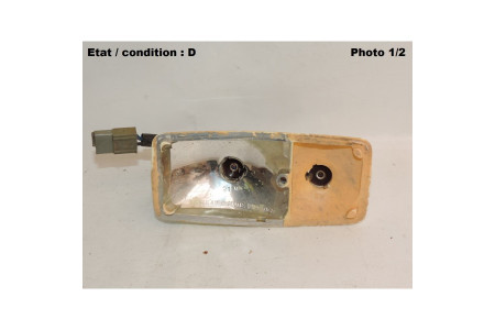 Left front light indicator bulb holder SEIMA 416G