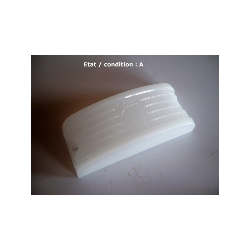 ARA 212 - White dome light lens