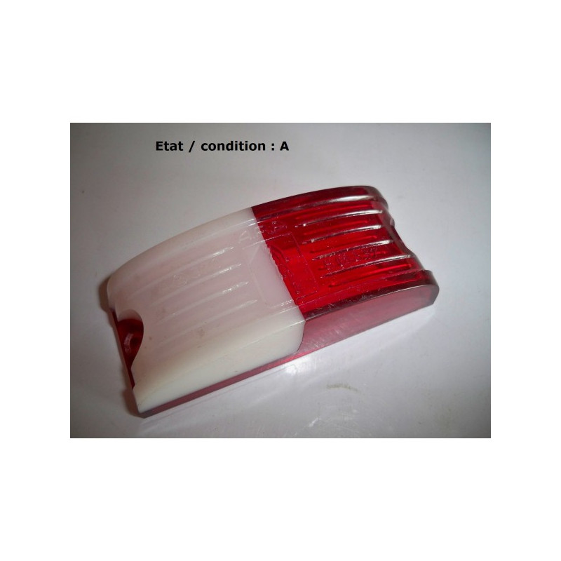 ARA 216G - Left white and red clearance light lens