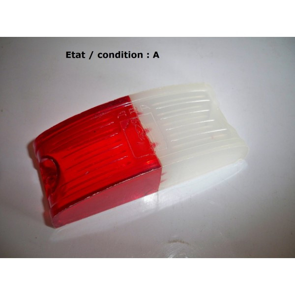 ARA 216D - Right white and red clearance light lens