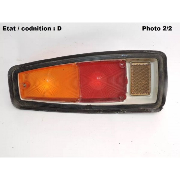 Cabochon feu arrière droit PK LMP 3690
